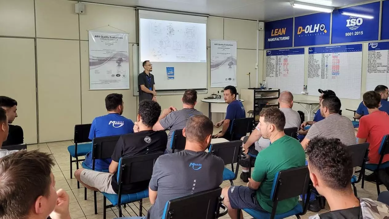Qualification course in industrial mechanics - 